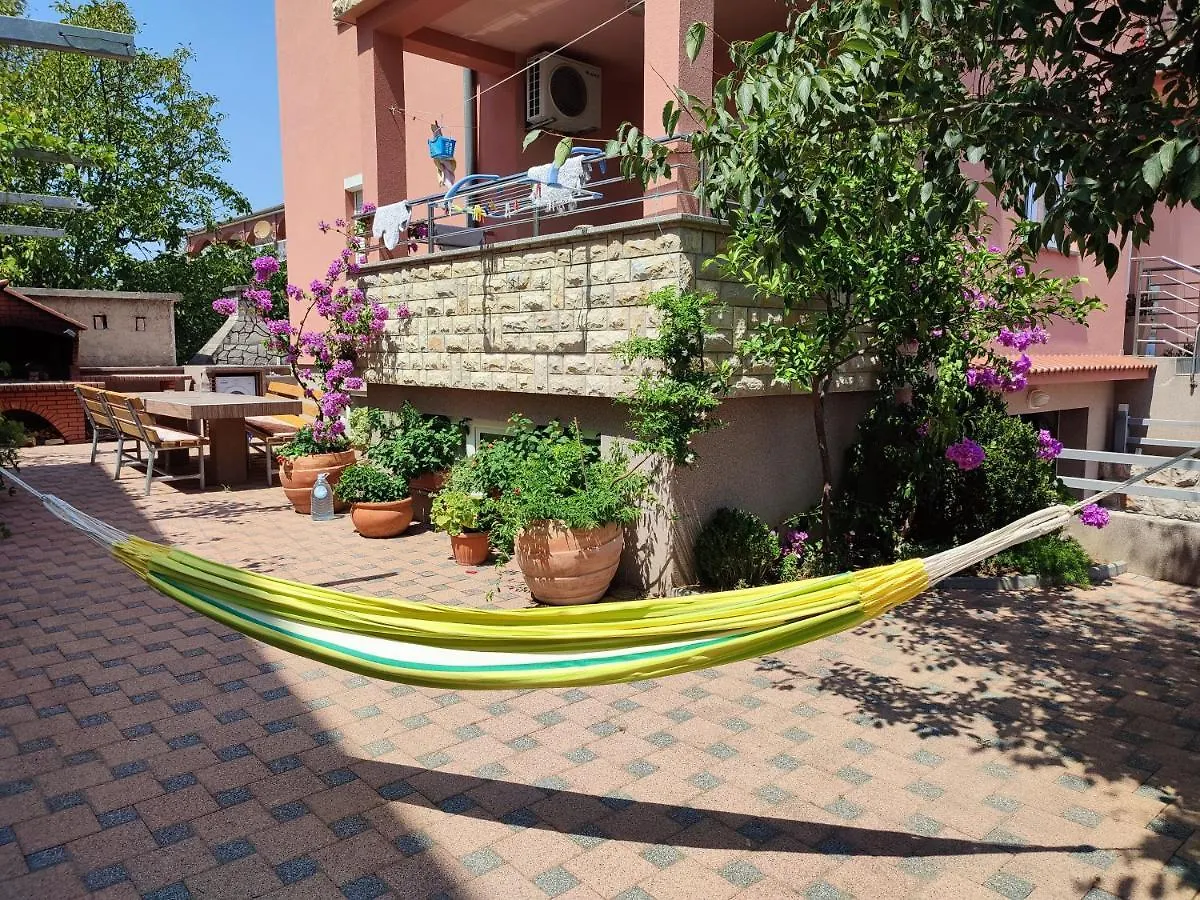 Apartments Marta Seline