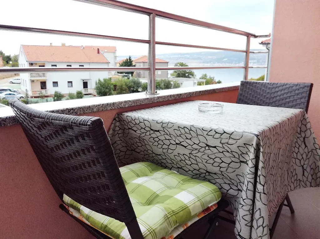 Apartments Marta Seline